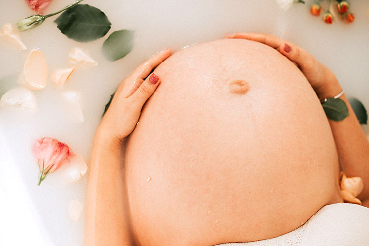 10 posizioni del Kamasutra per rimanere incinta più velocemente